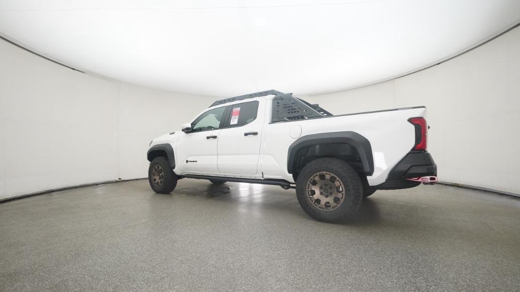2025 Toyota Tacoma Trailhunter - Photo 8