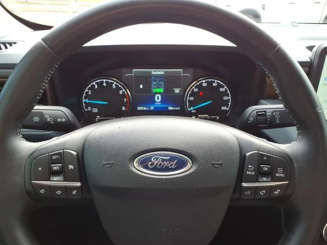 Used 2023 White Ford Lariat image 21