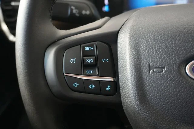 New 2026 Velocity Blue Metallic Ford XLT image 14