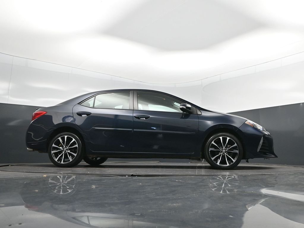 Used 2018 Blue Toyota SE image 44