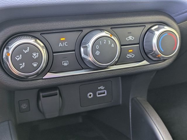 New 2025 Gray Nissan 1.6 SV image 23