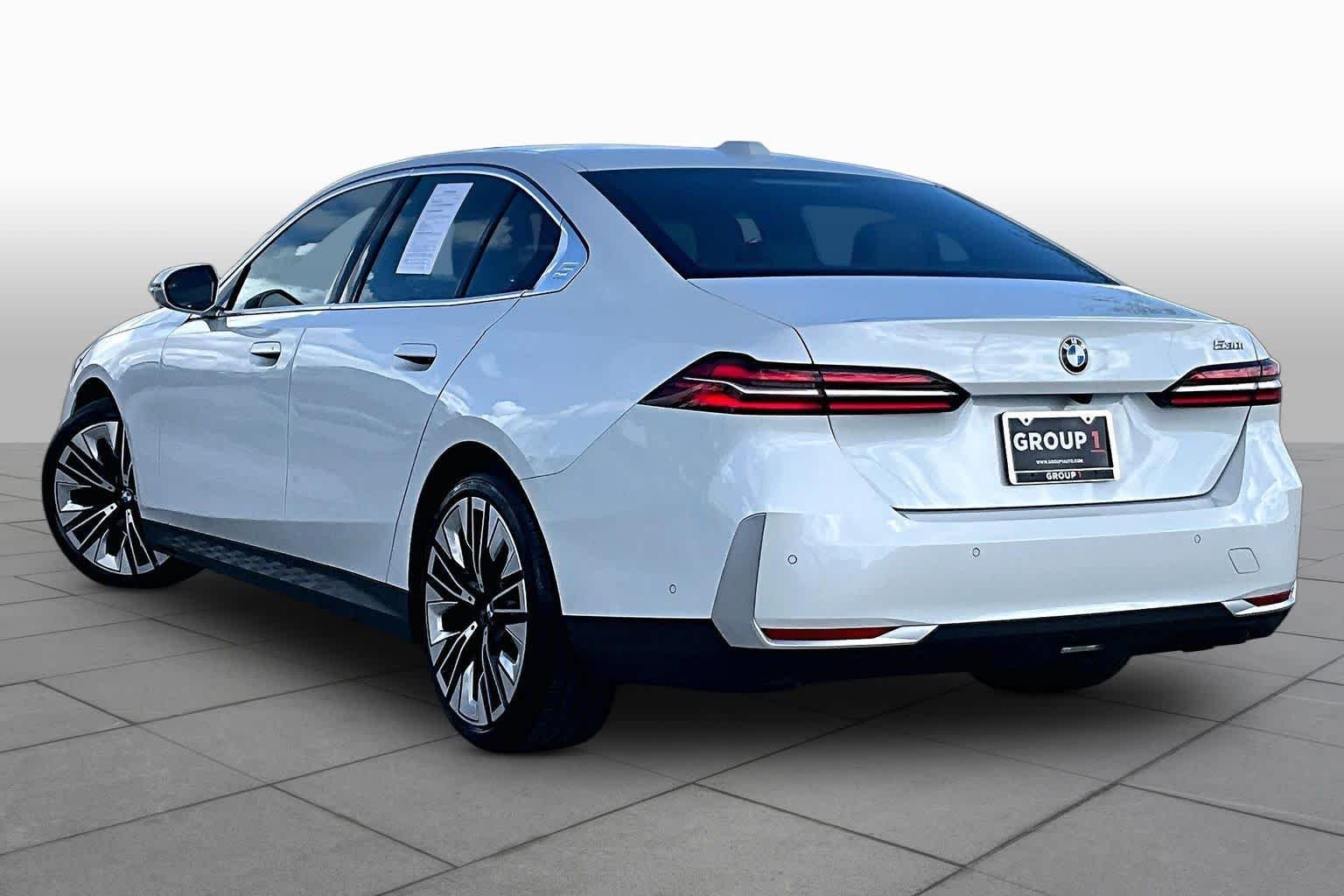 Used 2026 Mineral White Metallic BMW 530i image 11