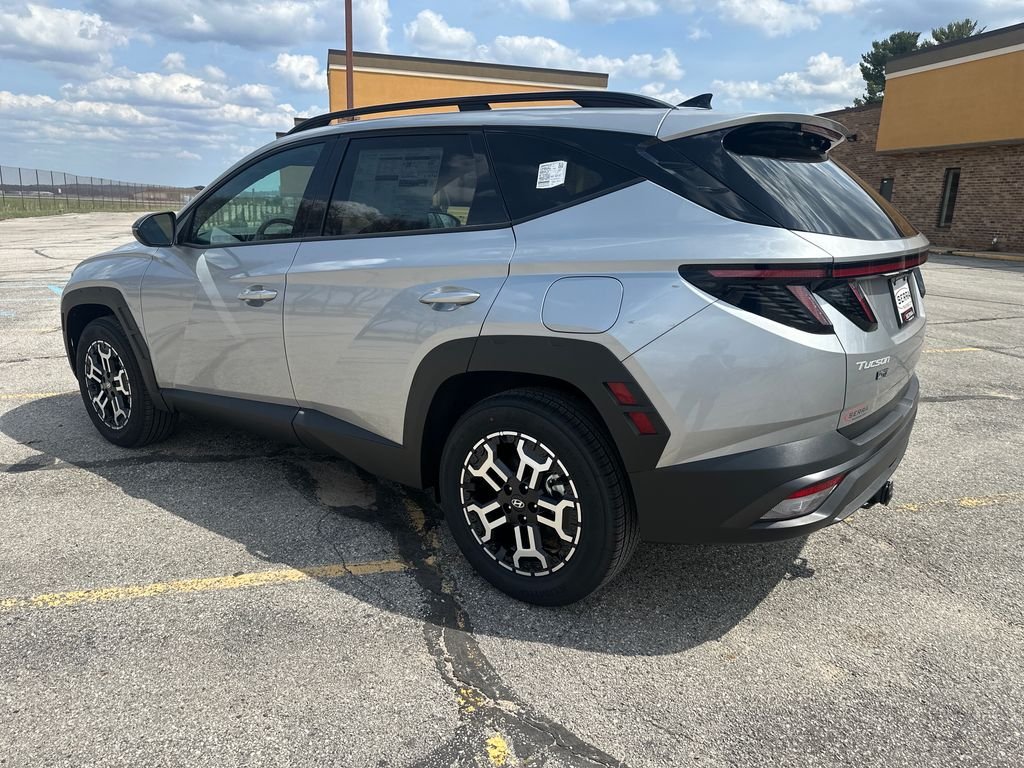 New 2025 Silver Hyundai XRT image 3