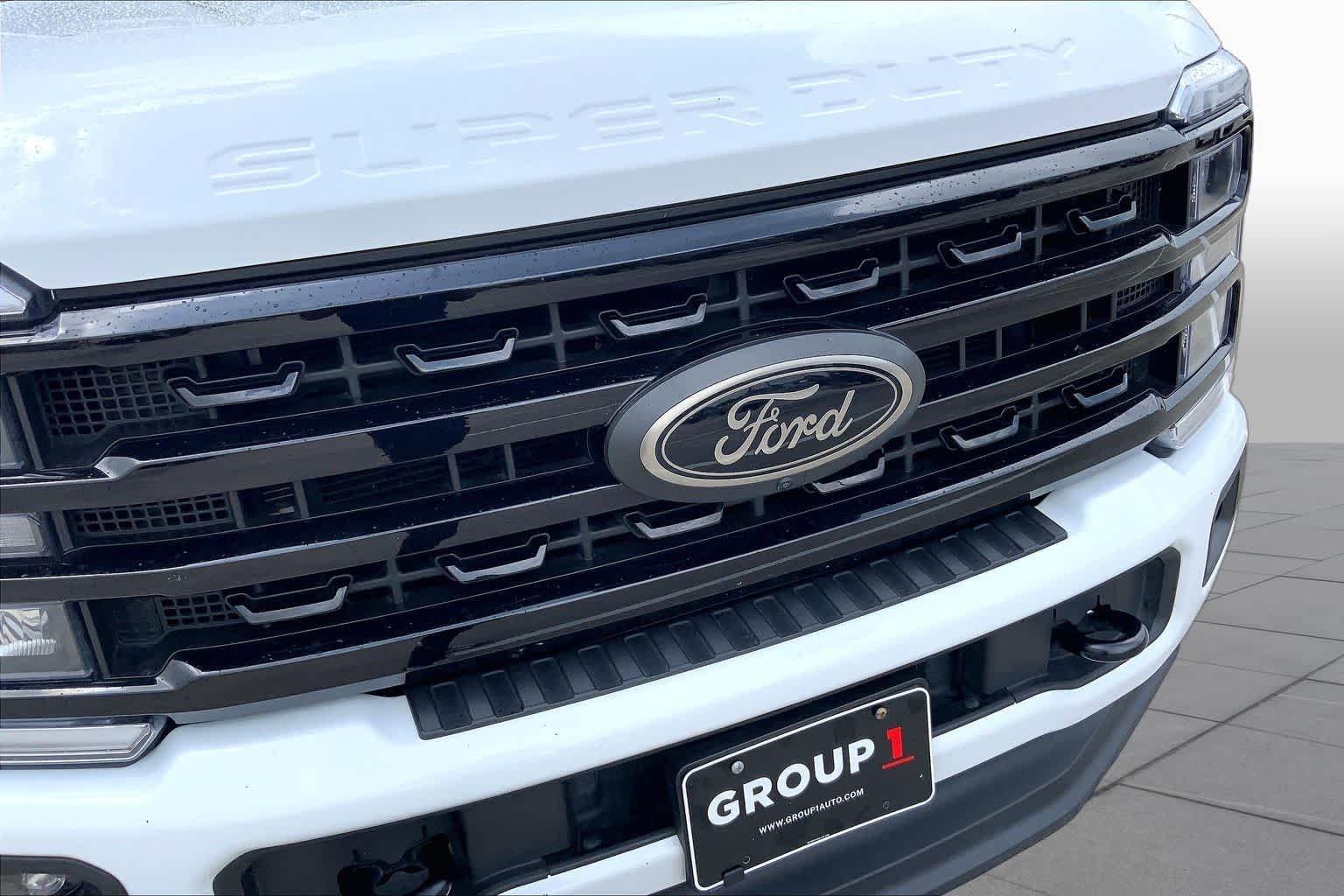Used 2024 Oxford White Ford LARIAT image 29