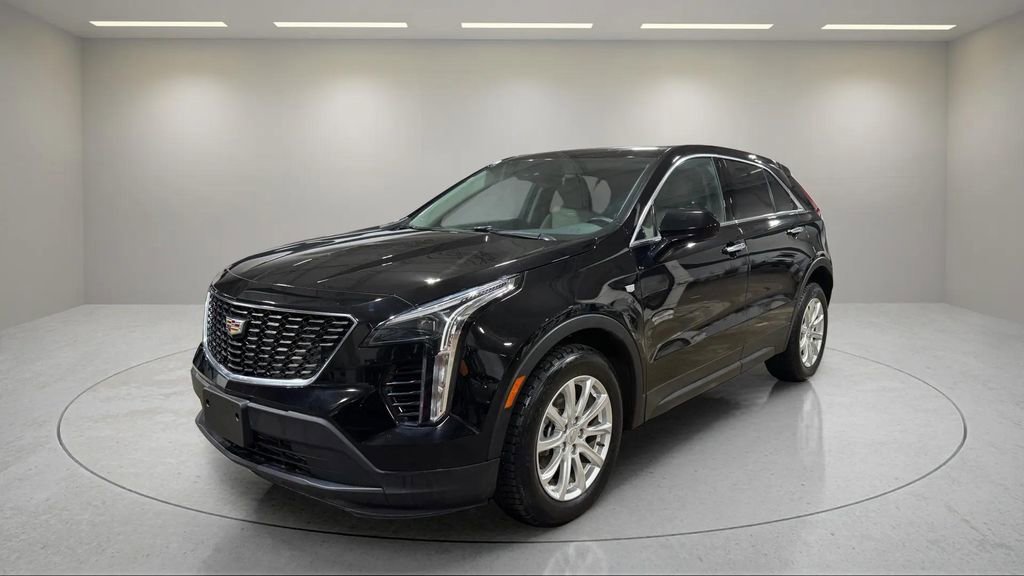 2023 Cadillac XT4 Luxury