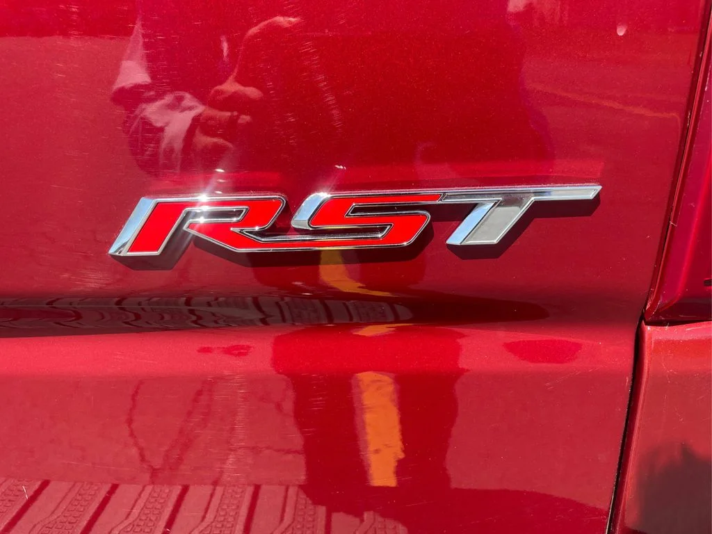 Used 2020 Cajun Red Tintcoat Chevrolet RST image 33