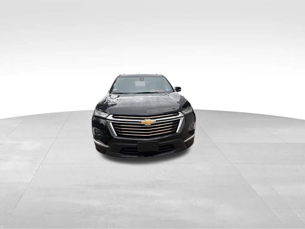 Used 2023 Black Chevrolet High Country image 2