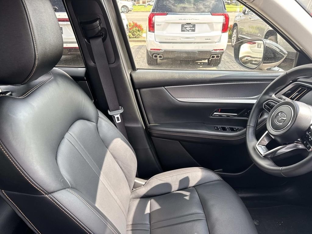 Certified Used 2026 Silver Mazda 3.3 Turbo Premium image 27