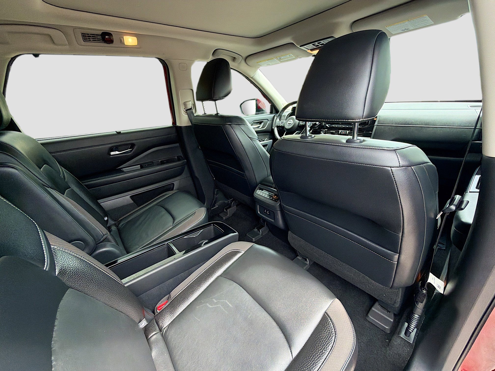 2022 Nissan Pathfinder SL - Photo 27