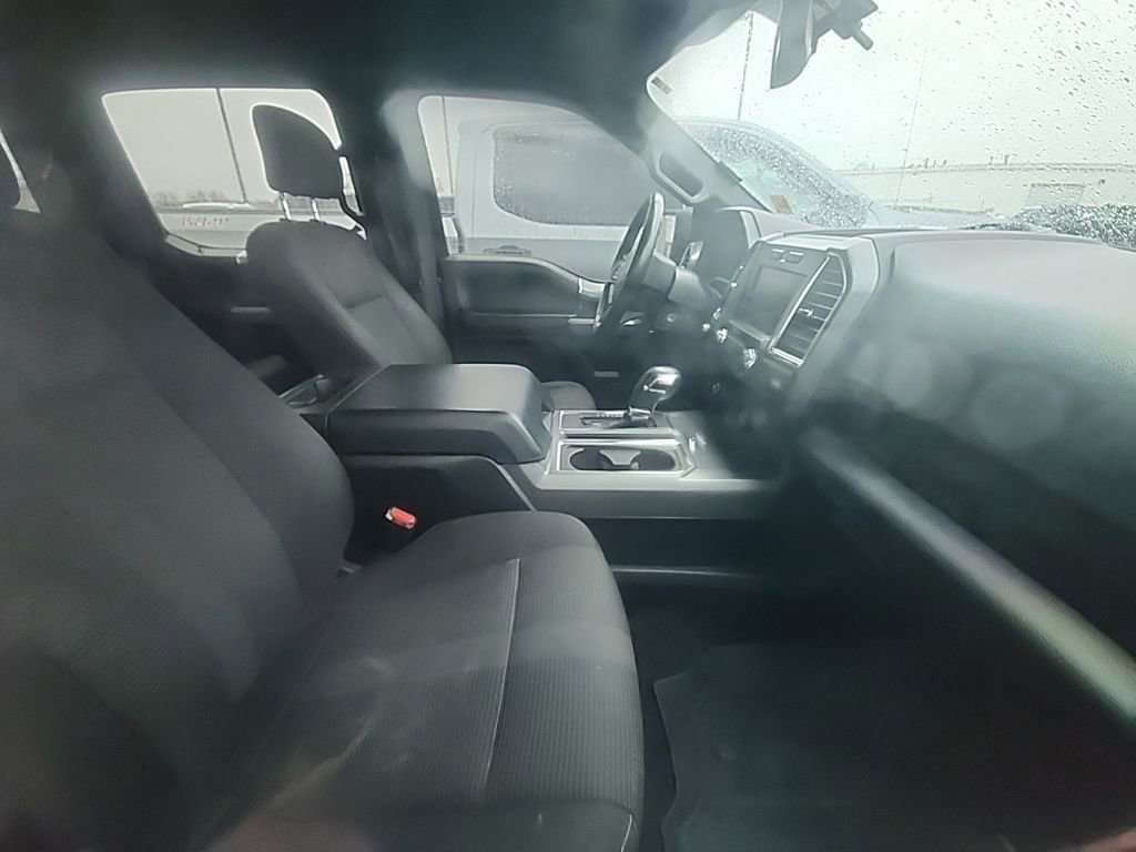 Used 2015 Black Ford XLT image 6