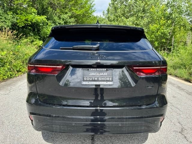 New 2026 Santorini Black Jaguar P250 R-Dynamic S image 7