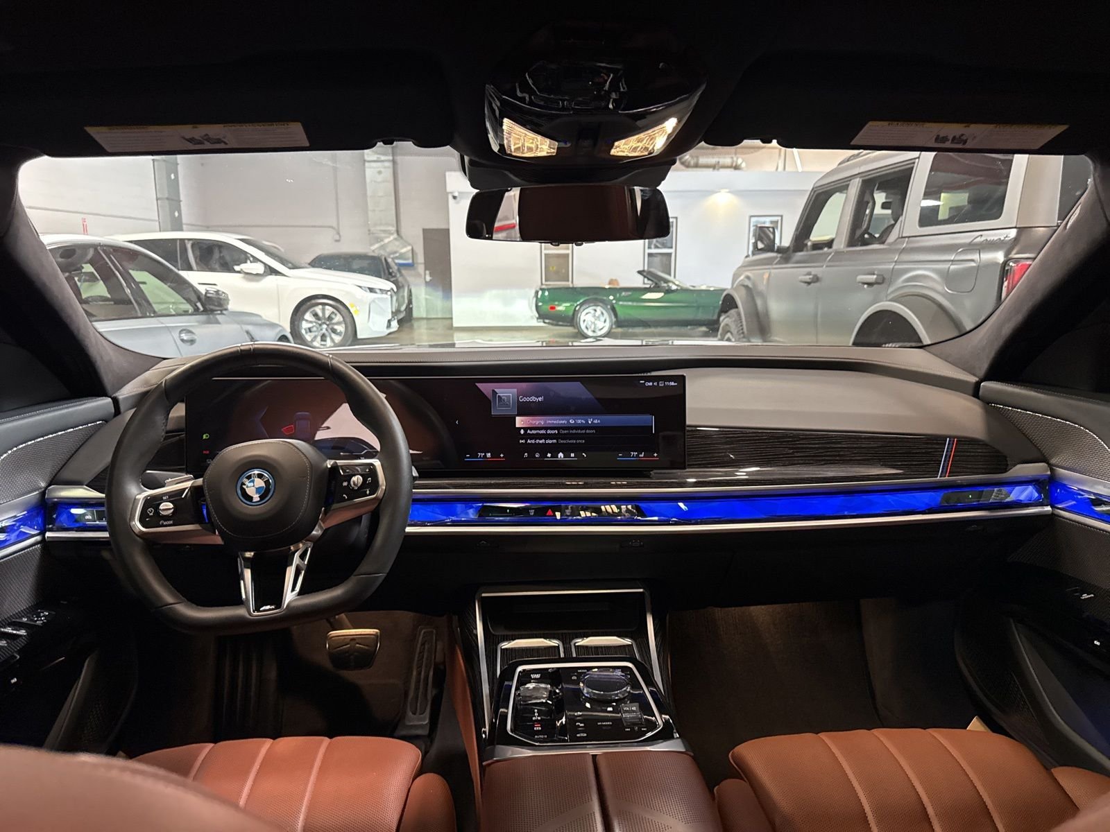 Used 2025 Black BMW xDrive60 image 14