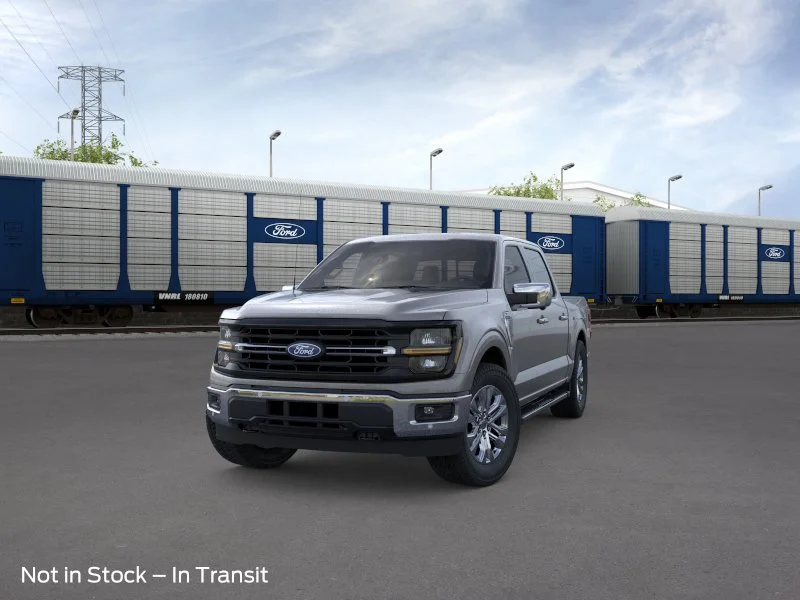 New 2026 Carbonized Gray Metallic Ford XLT image 3