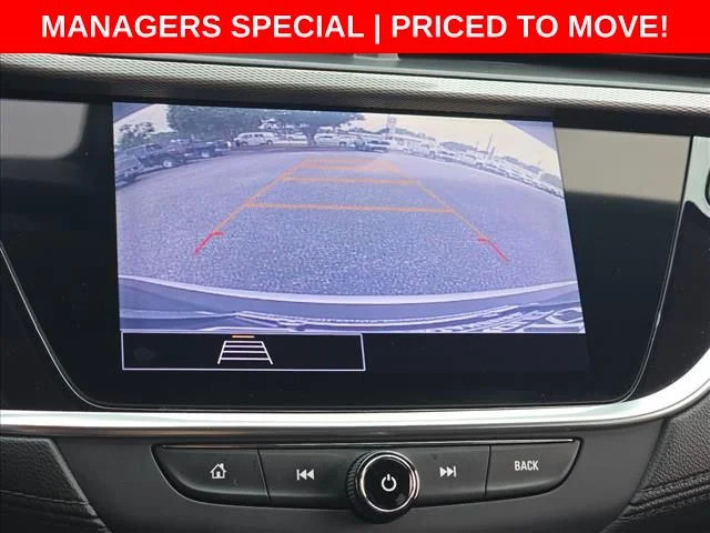 Used 2020 White Buick Select image 21