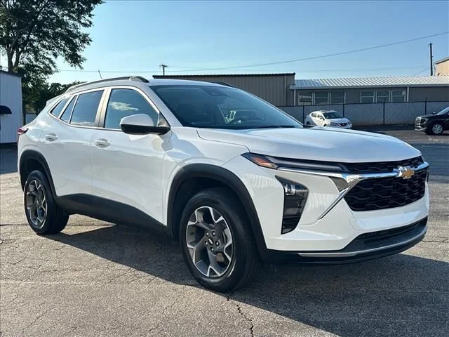 Certified Used 2025 White Chevrolet LT image 2