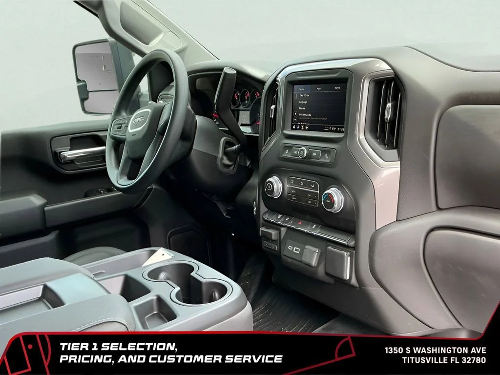 New 2026 Summit White GMC Pro image 13