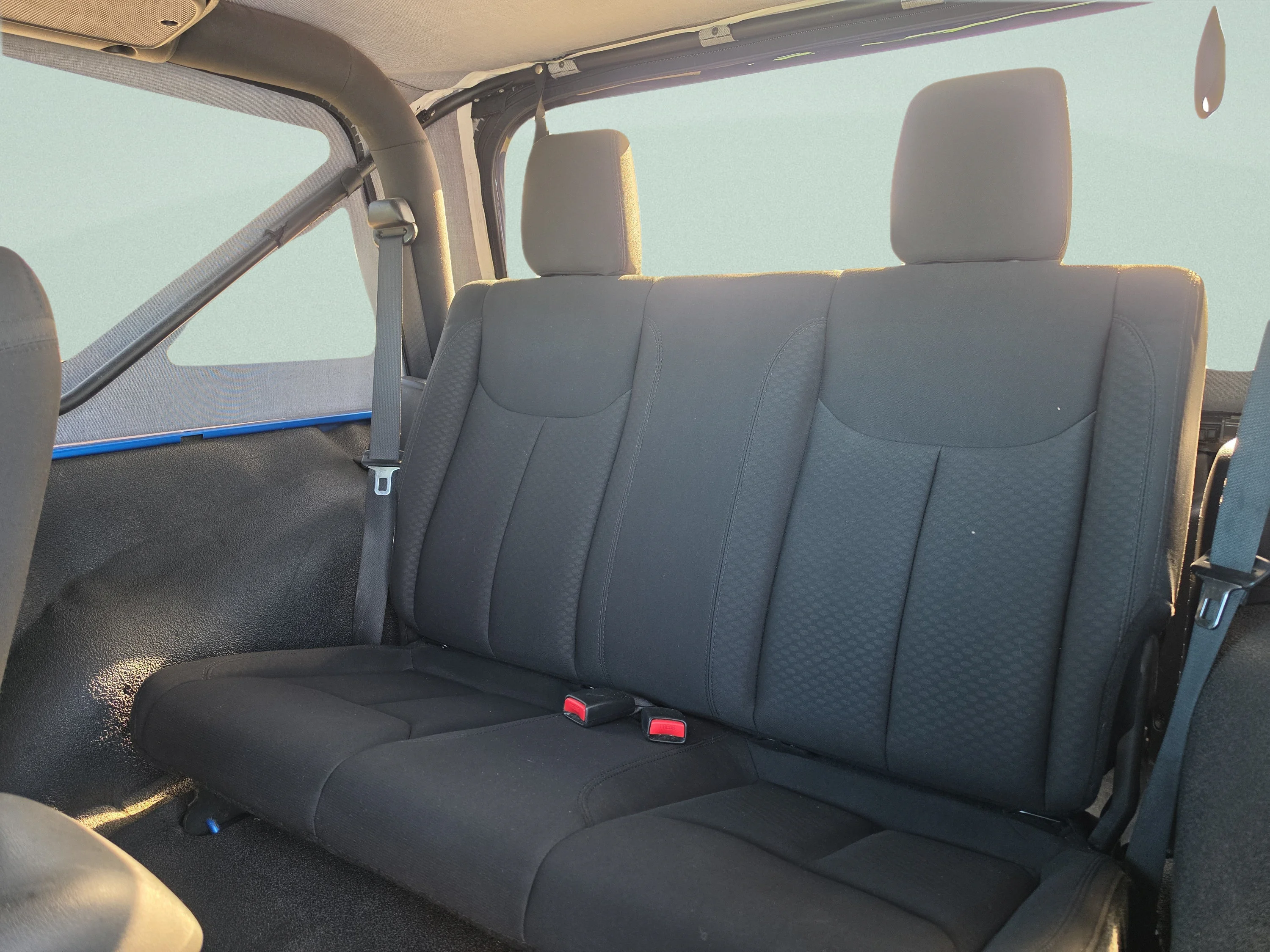Used 2015 Hydro Blue Pearl Coat Jeep Sport image 22