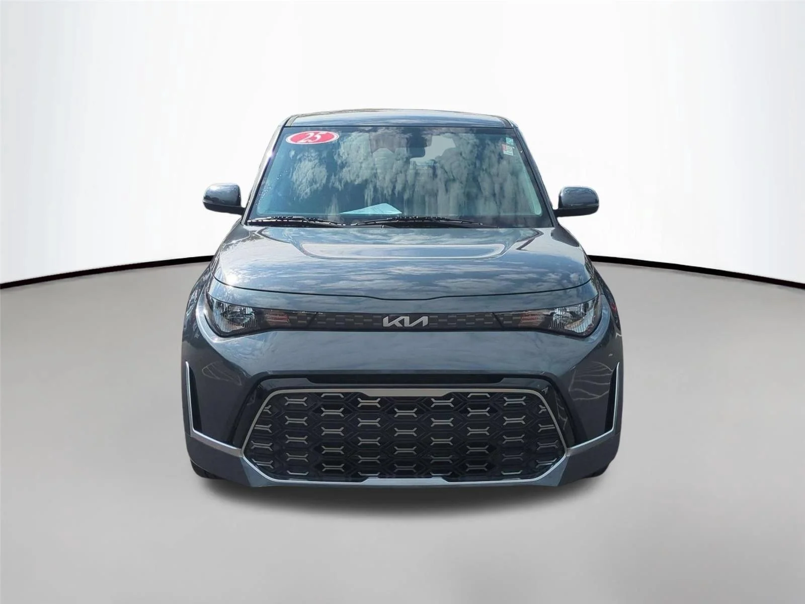 Used 2025 Gravity Gray Kia GT-Line image 8