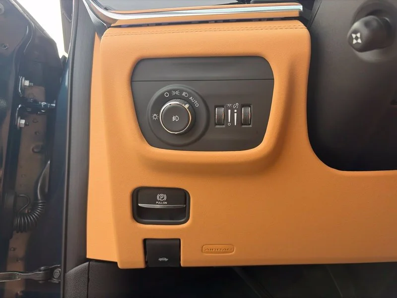 New 2027 Fathom Blue Pearl-Coat Paint Jeep Summit image 23