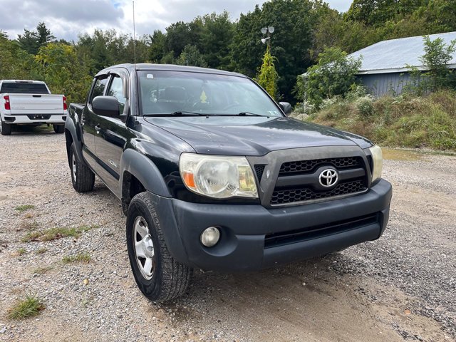 Used 2011  Toyota  image 1