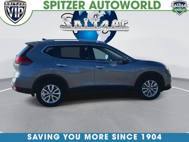 Used 2017 Gray Nissan SV image 10