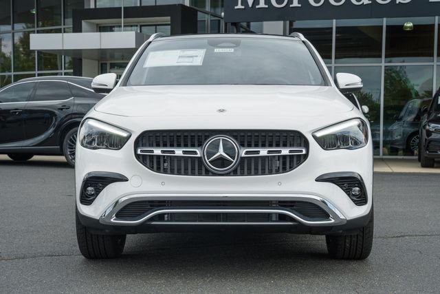New 2026 Polar White Mercedes-Benz GLA 250 image 2