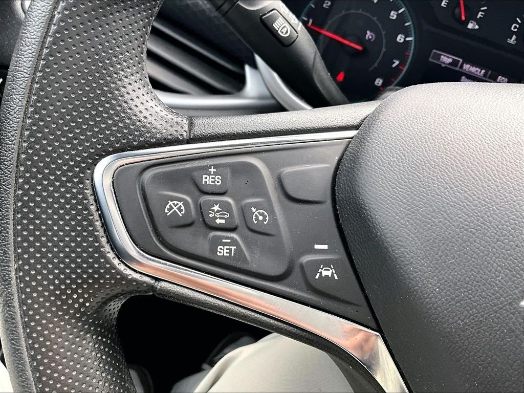 Used 2023 Mineral Gray Metallic Chevrolet  image 23