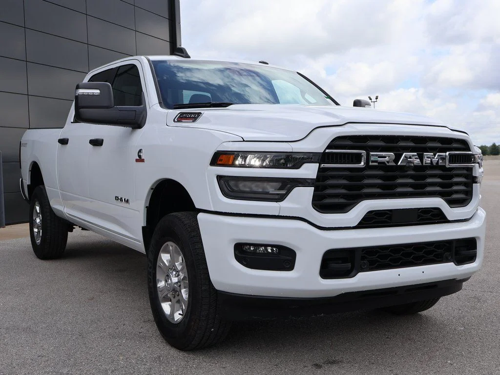 2026 RAM 2500 Big Horn - Photo 6