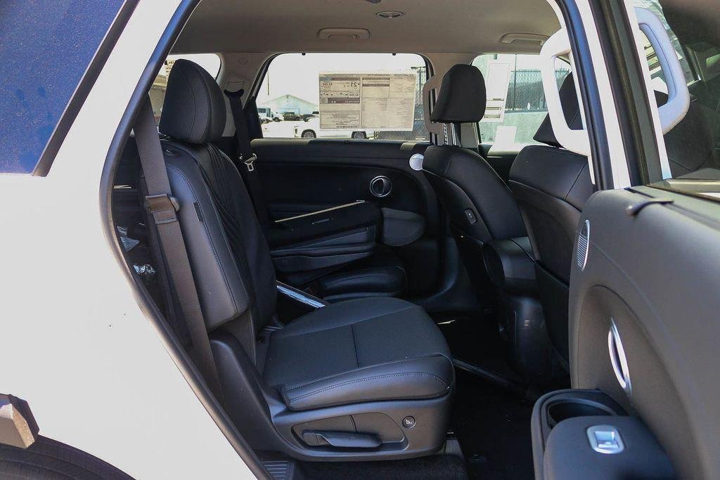 New 2026 White Hyundai SEL image 70
