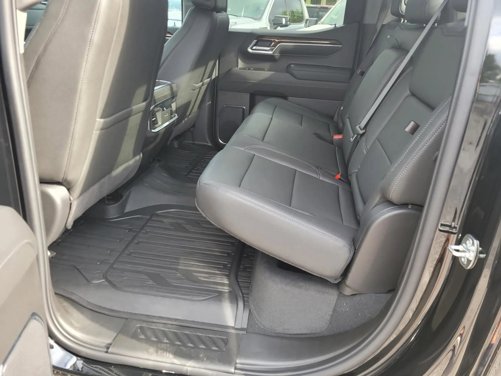 2026 GMC Sierra 1500 Elevation - Photo 4