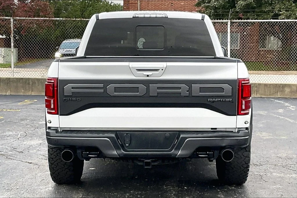 Certified Used 2019 Oxford White Ford Raptor image 3