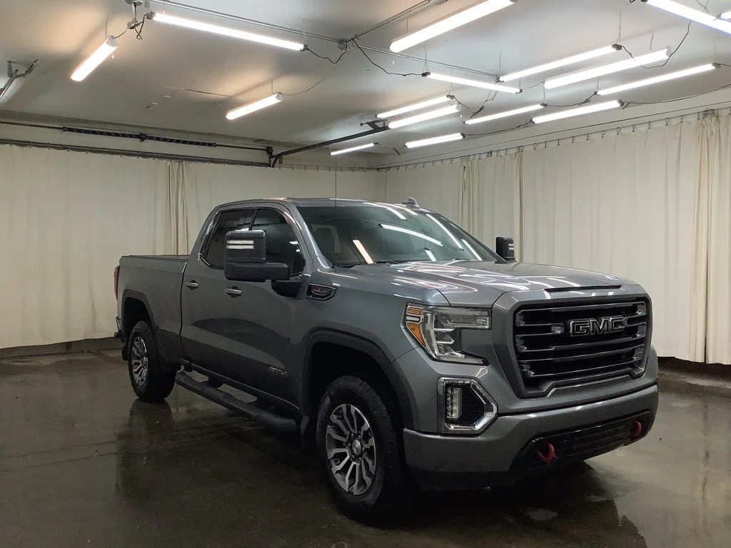 Used 2020 Satin Steel Metallic GMC AT4 image 4