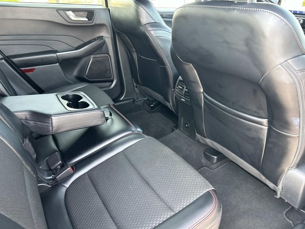 Used 2025 Silver Metallic Ford ST-Line image 20