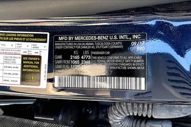 Used 2018 Blue Mercedes-Benz C 300 image 4