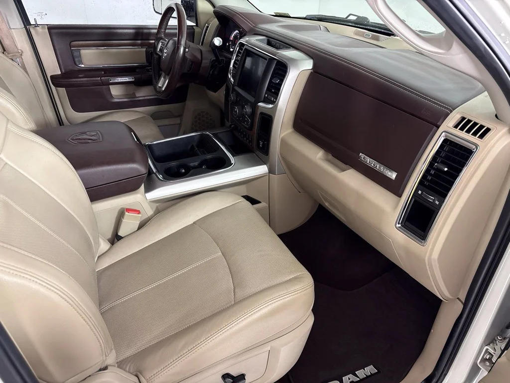 Used 2018 White Ram Laramie image 20