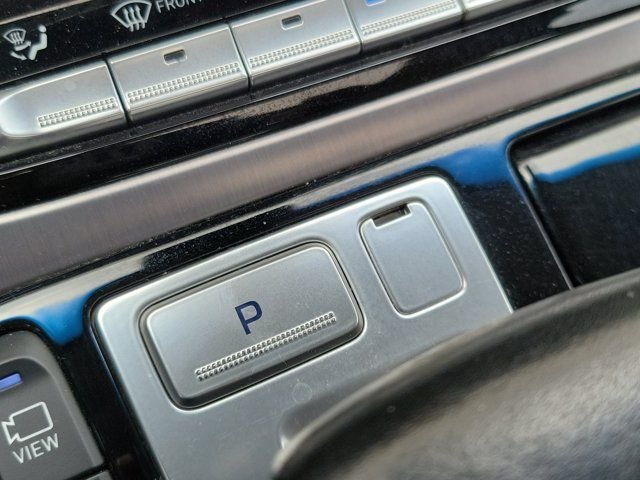 2017 GENESIS G90 Premium - Photo 34