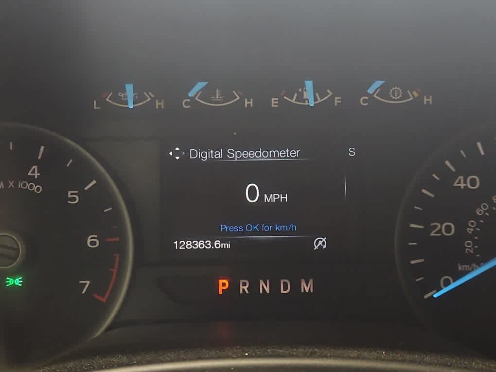 Used 2018 Stone Gray Ford XLT image 6
