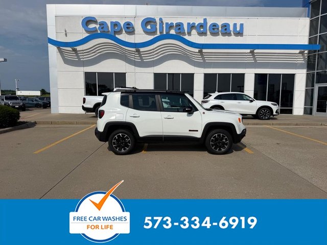 2023 Jeep Renegade Trailhawk