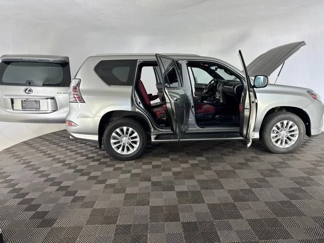 Used 2021 Silver Lexus 460 image 13