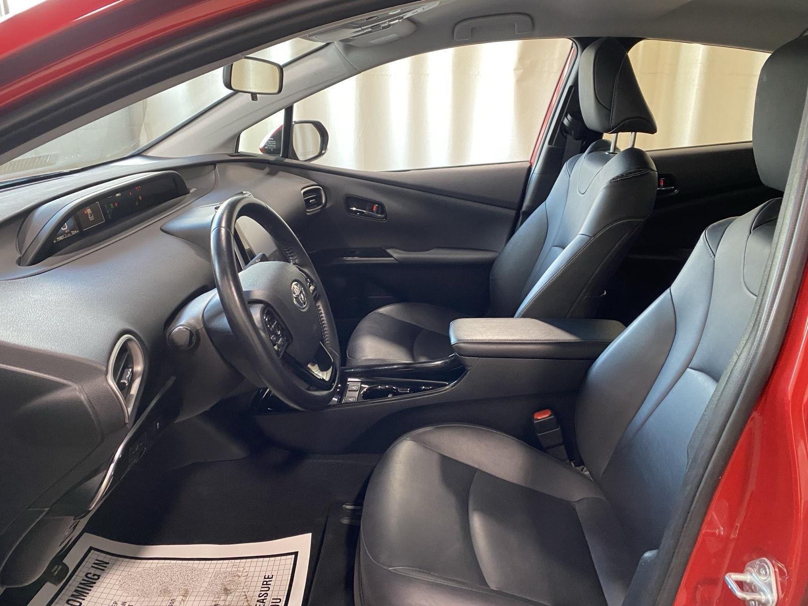 Used 2021 Supersonic Red Toyota XLE image 3