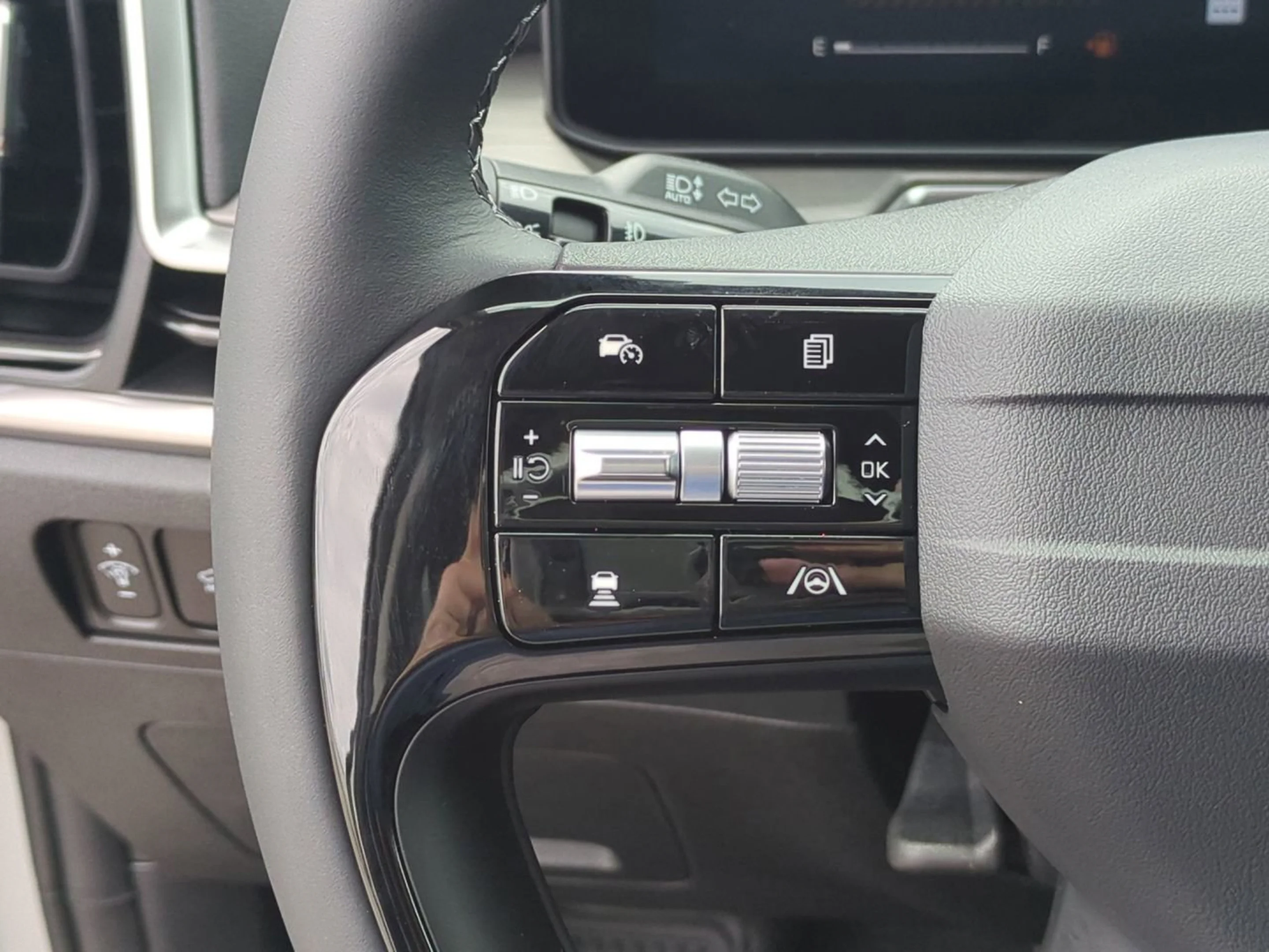 2026 Kia Sorento X-Line EX - Photo 31