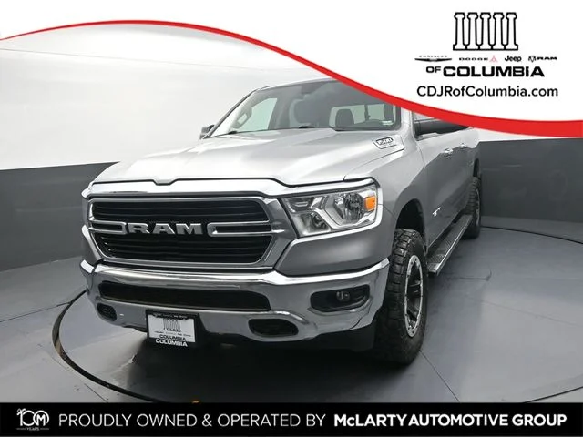 2019 RAM 1500 Big Horn/Lone Star 4x4 Crew Cab 5'7's photo