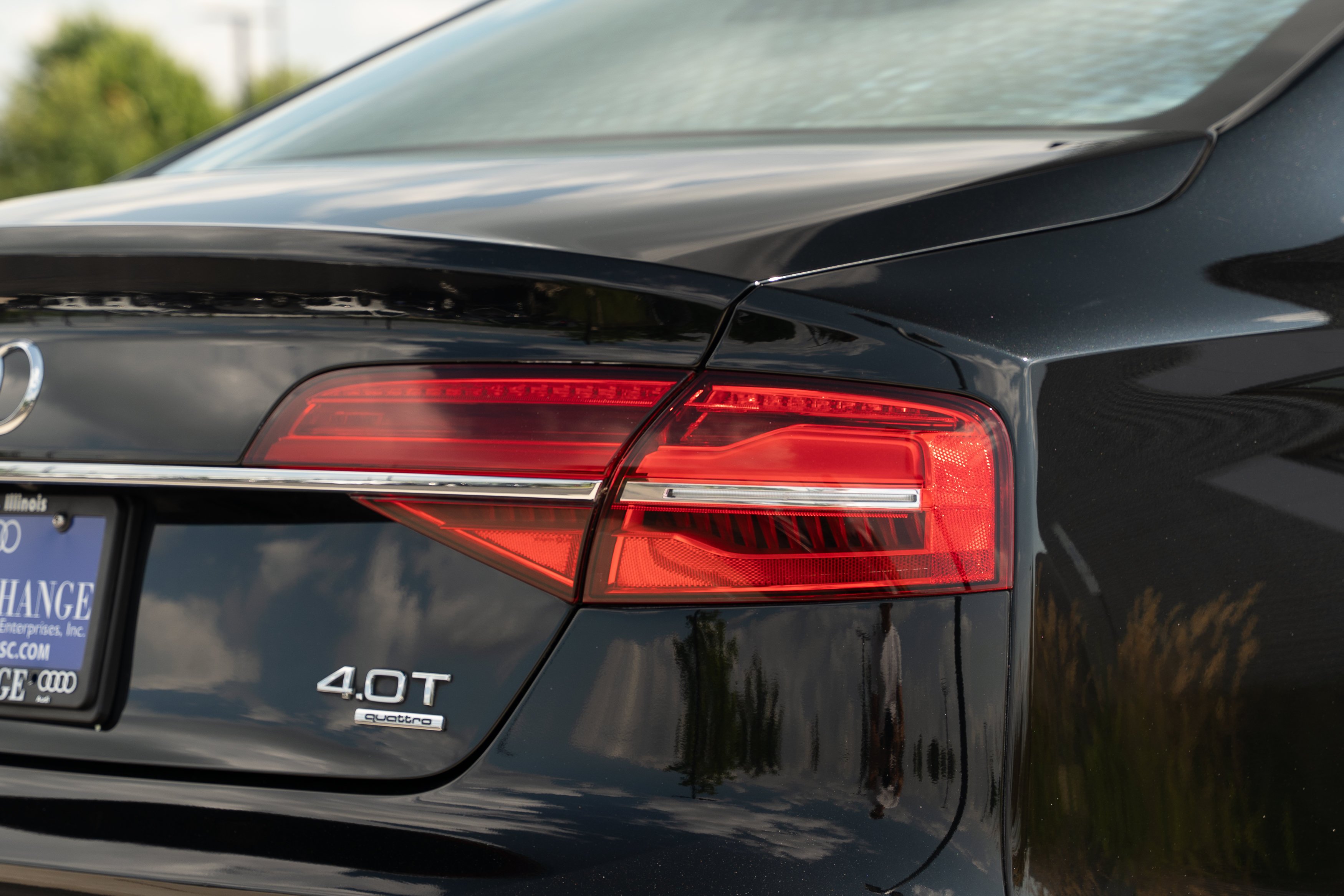 Used 2017 Mythos Black Metallic Audi Sport image 32