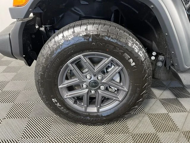 Used 2026 Black Jeep Sport S image 11