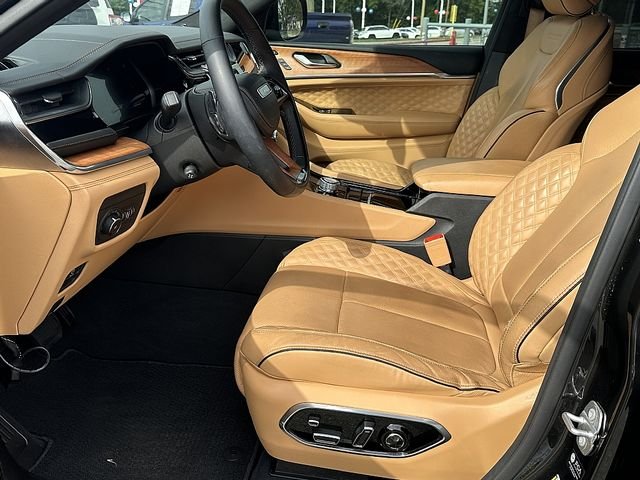 2023 Jeep Grand Cherokee L Summit Reserve - Photo 17