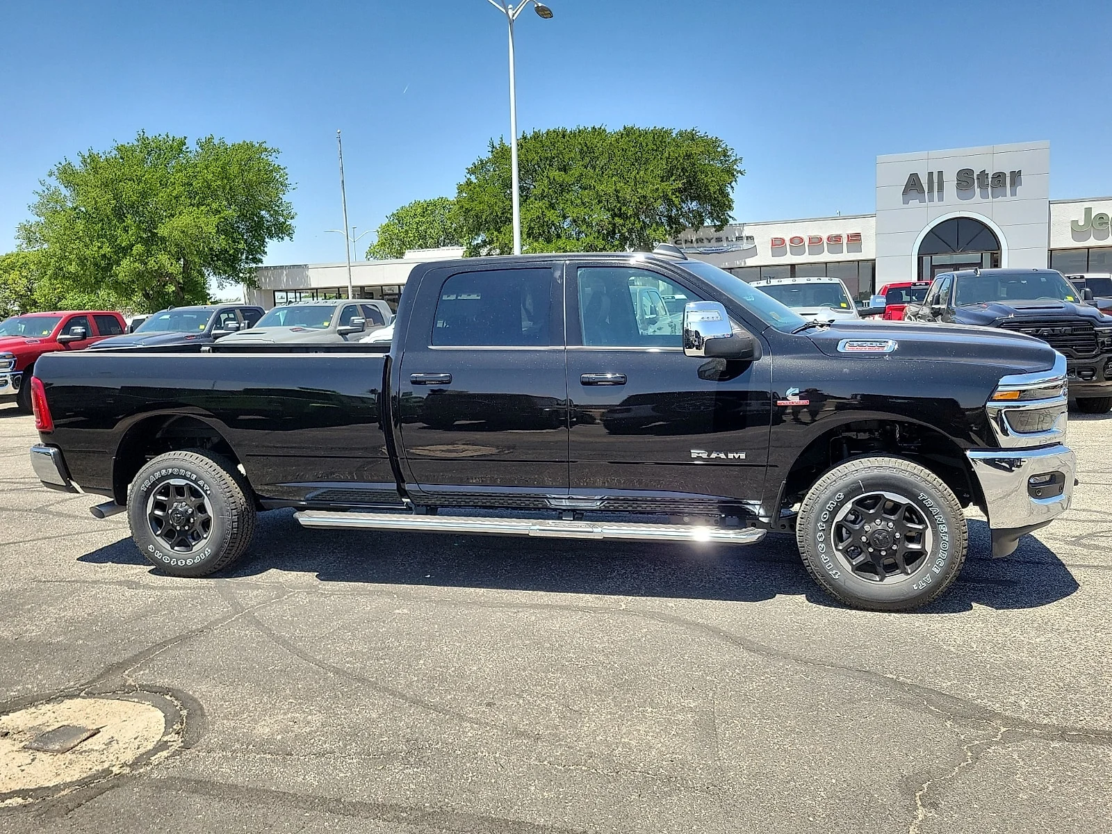 New 2026 Diamond Black Crystal Pearlcoat Ram LARAMIE CREW CAB 4X4 8