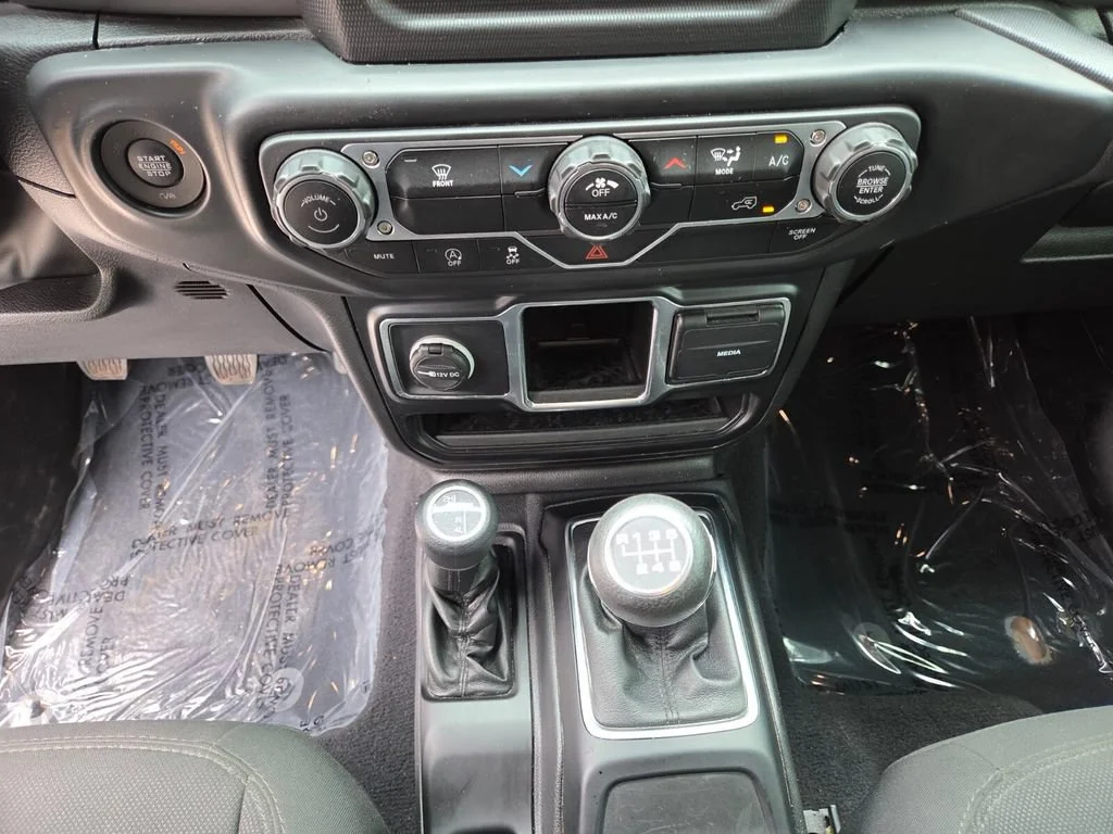 Used 2022 Hydro Blue Pearlcoat Jeep Sport image 30