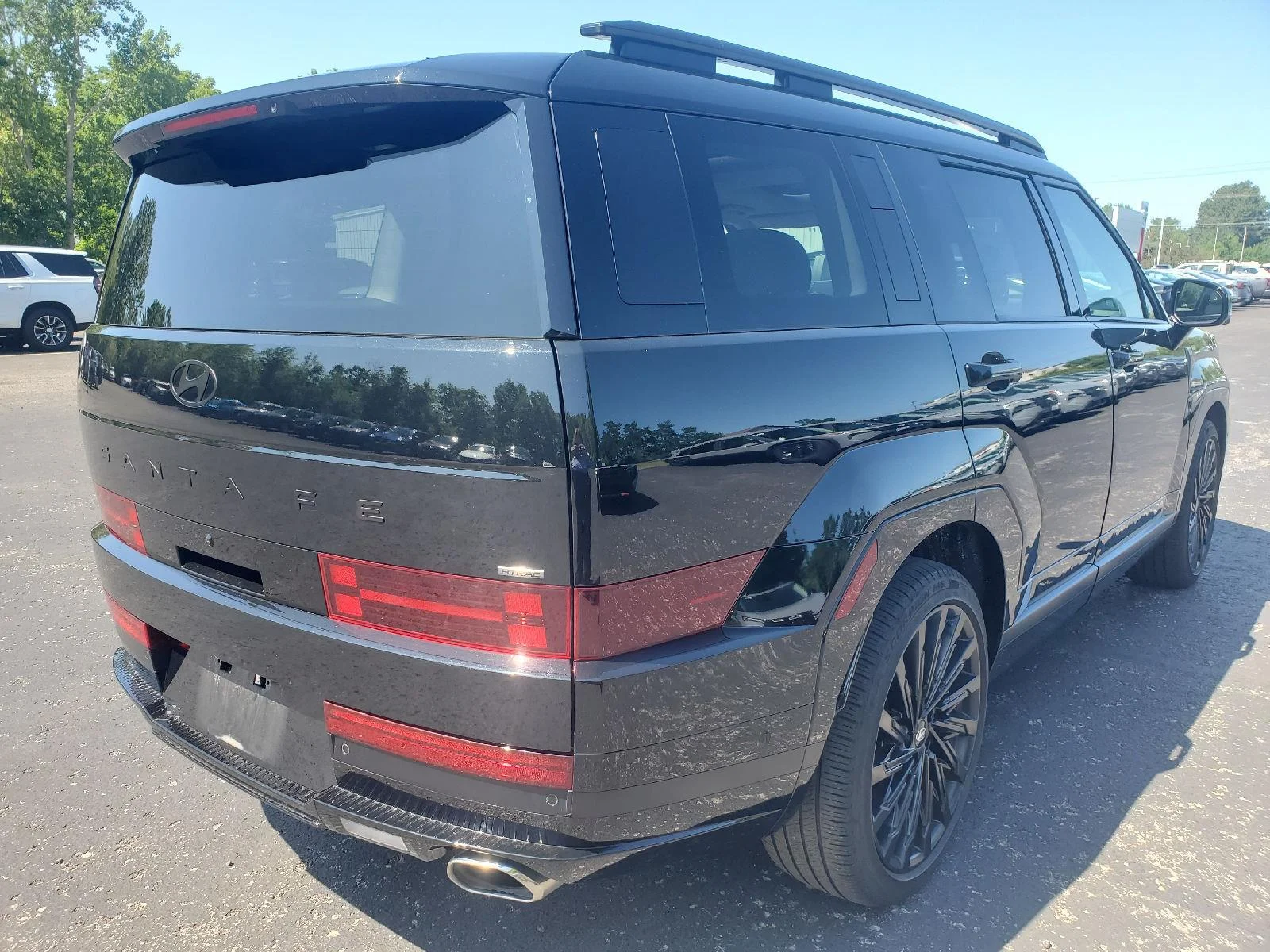 Used 2024 Phantom Black Hyundai Calligraphy image 2
