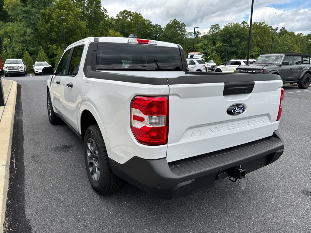 New 2026 Oxford White Ford XLT image 16