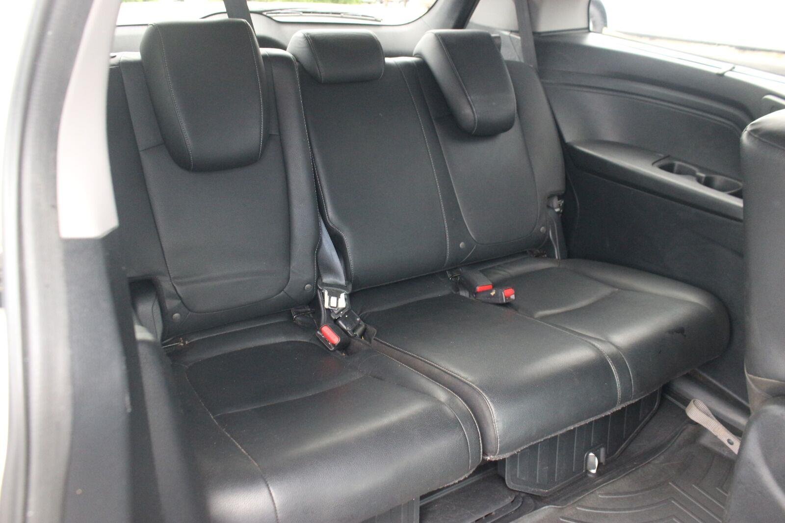 Used 2021 Platinum White Pearl Honda Touring image 37